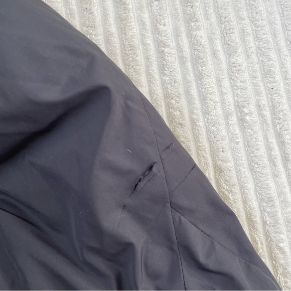 Lululemon About-Face Insulated Bomber Reversible Down Puffer Jacket - Picture 10 of 11